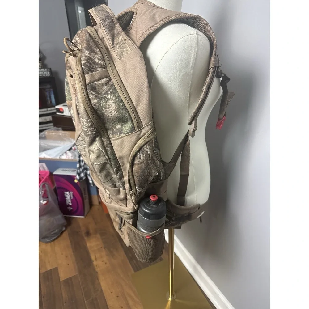 Fieldline Pro Series Realtree Camo Hunting Backpack - 7‎ pocket